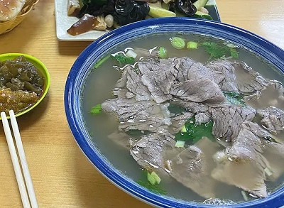 <b>学做淮南牛肉汤去哪里学比较好？学习制作淮南牛肉汤，选择一个好的学习平台或机构非常重要。以下是一些选择学习平台的建议，帮助你更好地了解和选择适合自己的学习途径。</b>